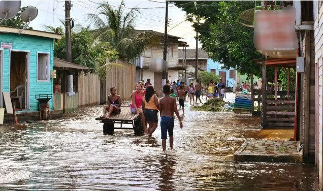 Enchentes podem provocar contaminação e transmissão de doenças. Foto: Dalton Pacheco