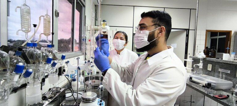 Ifac e Ufac depositam pedido de patente de gel-creme fitoterápico para regeneração de pele em animais domésticos. Foto: Reprodução/Instituto Federal do Acre