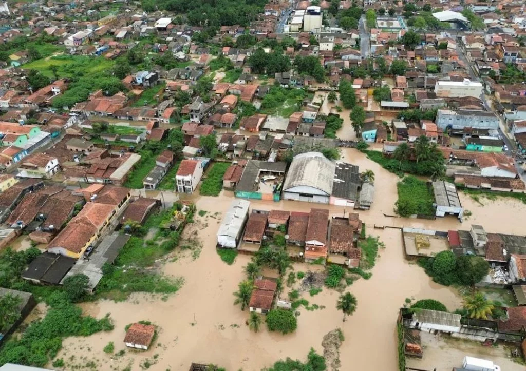 Inverno amazônico contribui para diversos problemas nas redes de água e esgoto das cidades
