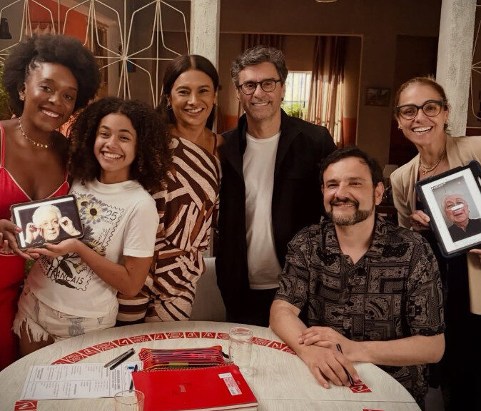 Dira Paes recebe título de Doutora Honoris Causa da UFPA por valorização da identidade amazônica