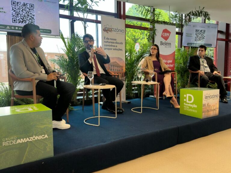 AMQQ promove debate sobre democracia digital e desenvolvimento sustentável durante evento de bioeconomia no Pará