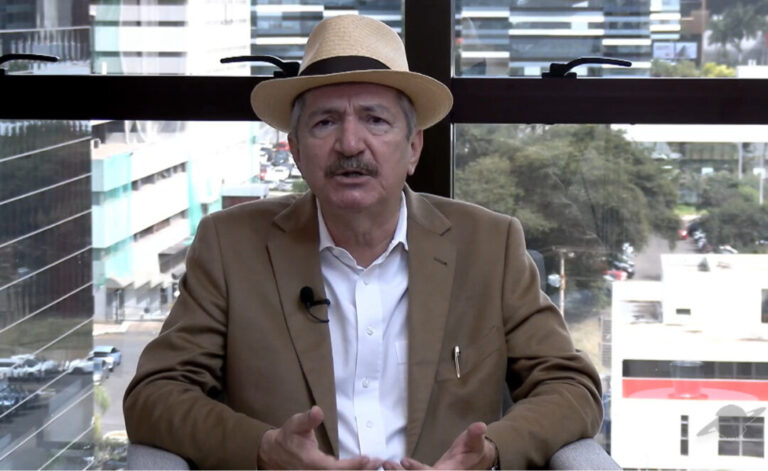 ‘Entrevistas’ recebe o pré-candidato à presidência Aldo Rebelo; assista o programa completo