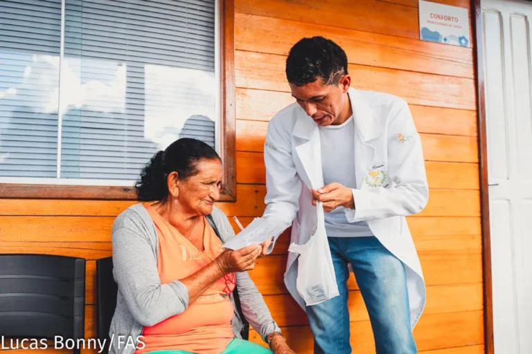 SUS na Amazônia: ponto de atendimento à saúde é inaugurado onde uma consulta podia exigir até 3 dias de viagem de barco