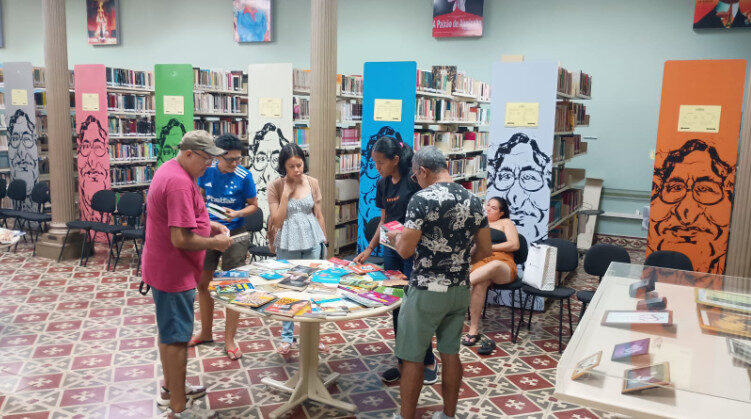Feira de Troca de Livros e Gibis do Amazonas