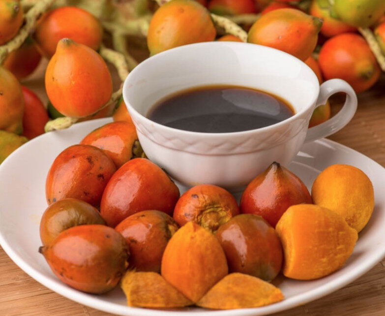 pupunha com café
