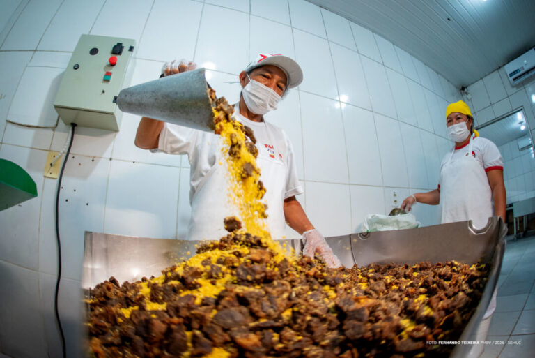 Preparo da Maior Paçoca do Mundo aumenta expectativa por nova marca histórica em Boa Vista