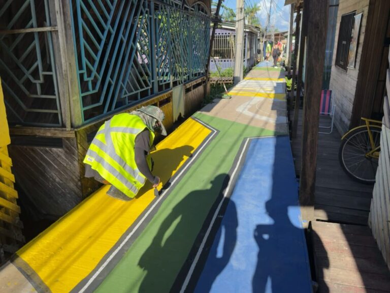 Futebol inspira transformação de comunidades no Amapá com arte urbana, mobilização social e ações ambientais