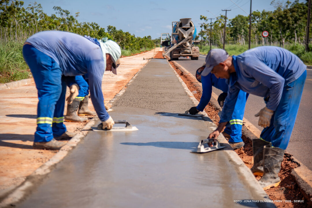 Prefeitura amplia calçada e ciclovia entre João de Barro e Cidade Satélite