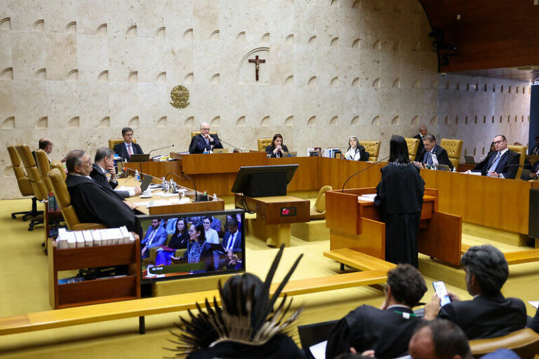 Congresso tem 24 meses para editar lei sobre mineração em terras indígenas, decide STF 
