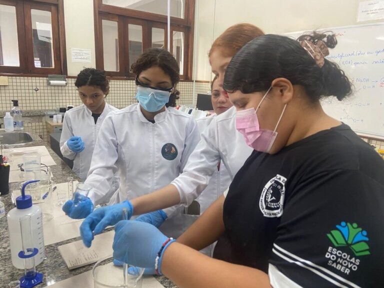 Biocosméticos são produzidos com elementos da Amazônia e saberes Wajãpi no Amapá