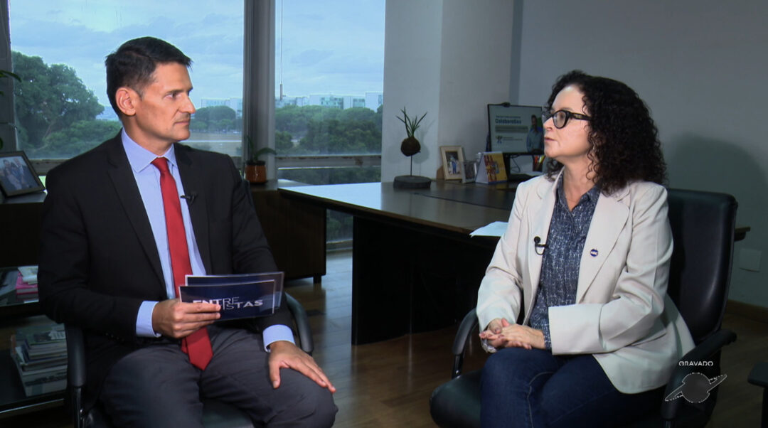 Programa Entrevistas conversou com Sissi Alves, diretora de Novas Economias do MDIC. Foto: Reprodução/Amazon Sat