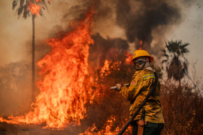Amazônia registrou 69% de chuvas abaixo da média e aumento de 38% em focos de calor em setembro, aponta OTCA