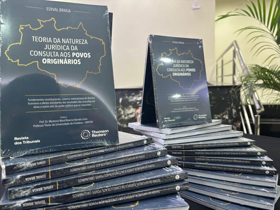 Questionamos a ideia de desenvolvimento, diz Ailton Krenak em mesa-redonda em Roraima