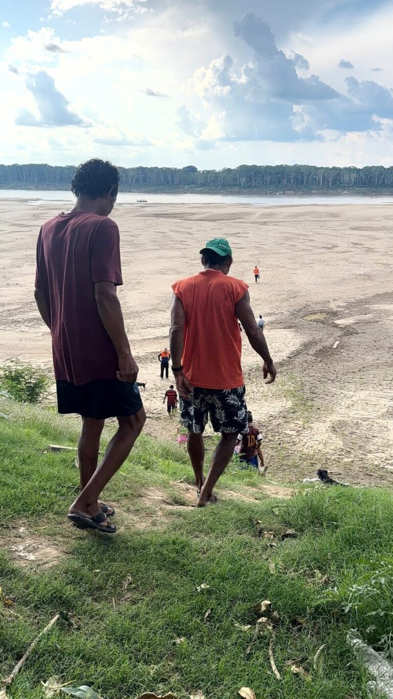 Rio Madeira vira “deserto” de areia e Porto Velho entra em estado de emergência
